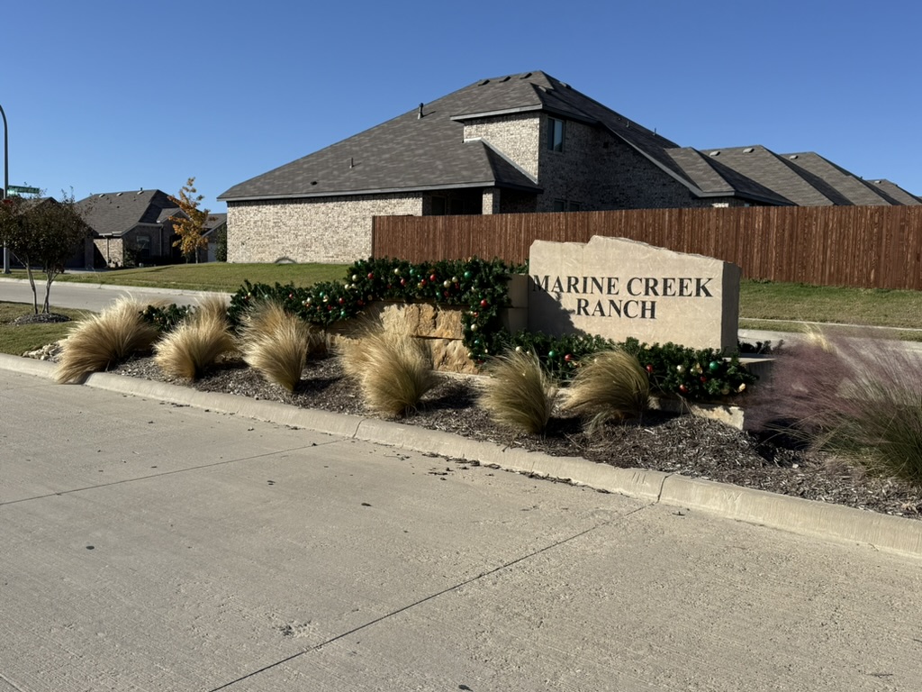 Community Garland Christmas